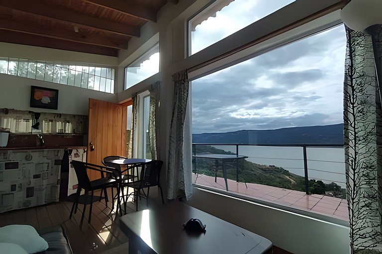 Cabaña vista al lago Tominê y Naturaleza Guatavita