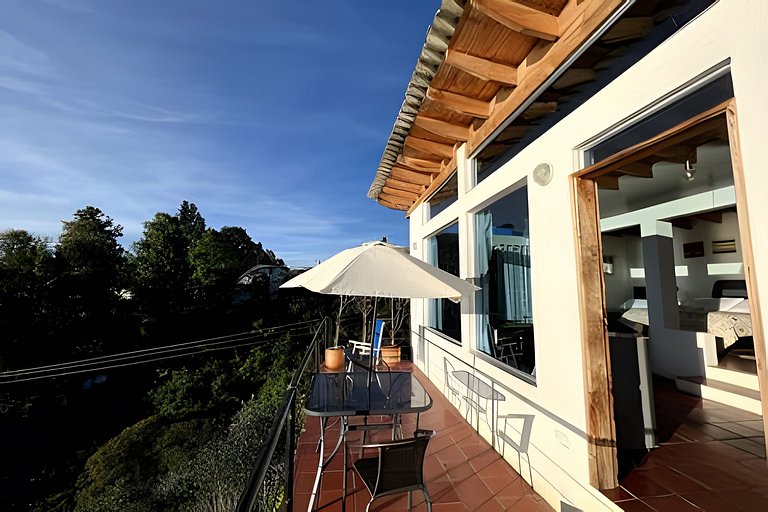 Cabaña vista al lago Tominê y Naturaleza Guatavita