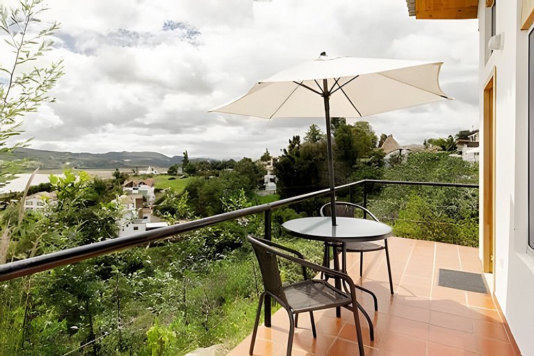 CABAÑA 4 · Cabaña vista al lago Tominé + Naturaleza Guatavit