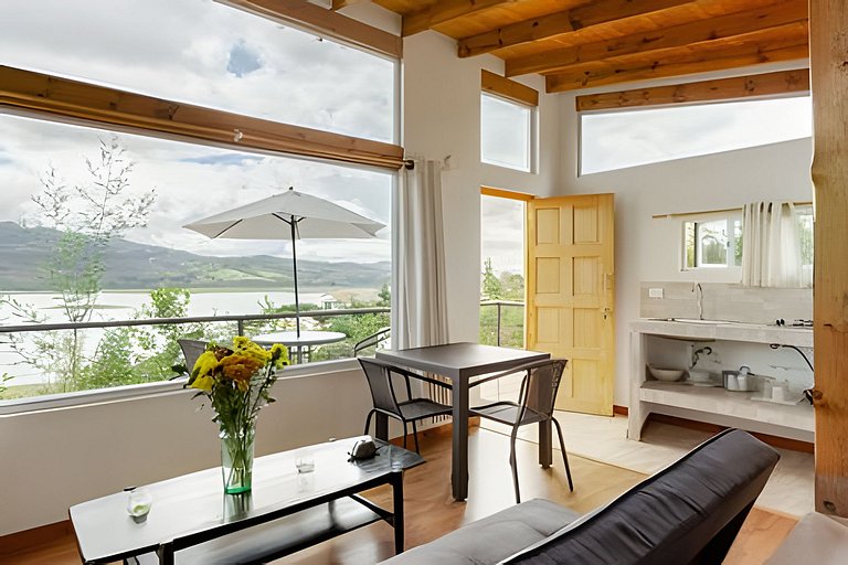 CABAÑA 4 · Cabaña vista al lago Tominé + Naturaleza Guatavit