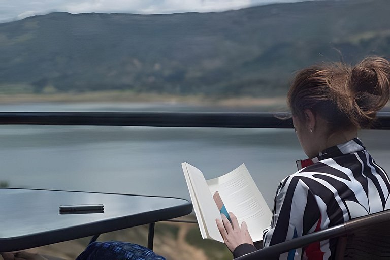 CABAÑA 4 · Cabaña vista al lago Tominé + Naturaleza Guatavit