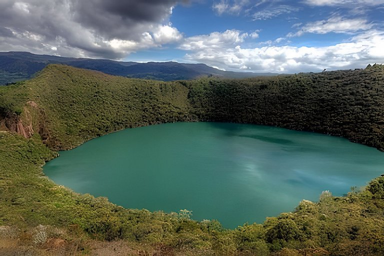 CABAÑA 4 · Cabaña vista al lago Tominé + Naturaleza Guatavit