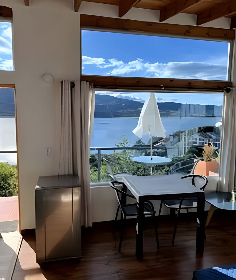 CABAÑA 4 · Cabaña vista al lago Tominé + Naturaleza Guatavit