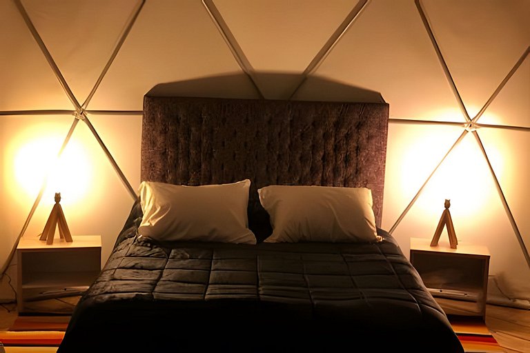 Glamping con vista frente lago Tominé en Guatavita