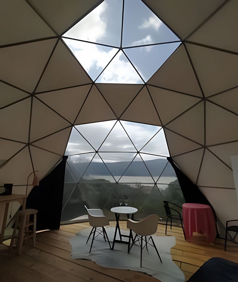 Glamping con vista frente lago Tominé en Guatavita
