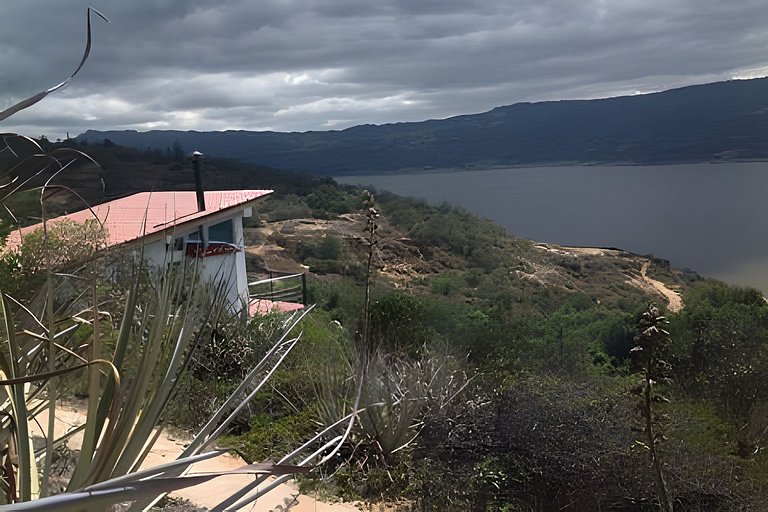 Cabaña vista al lago Tominé y Naturaleza Guatavita