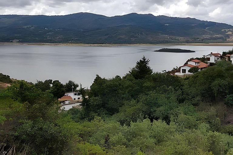Cabaña vista al lago Tominé y Naturaleza Guatavita