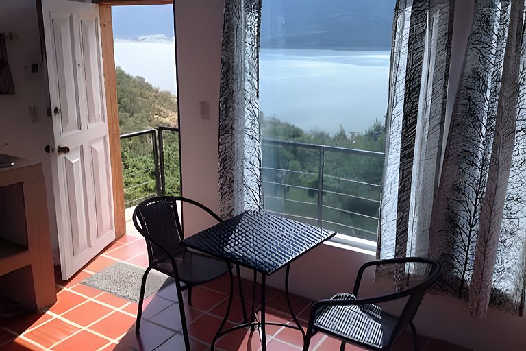 Cabaña vista al lago Tominė y Naturaleza Guatavita