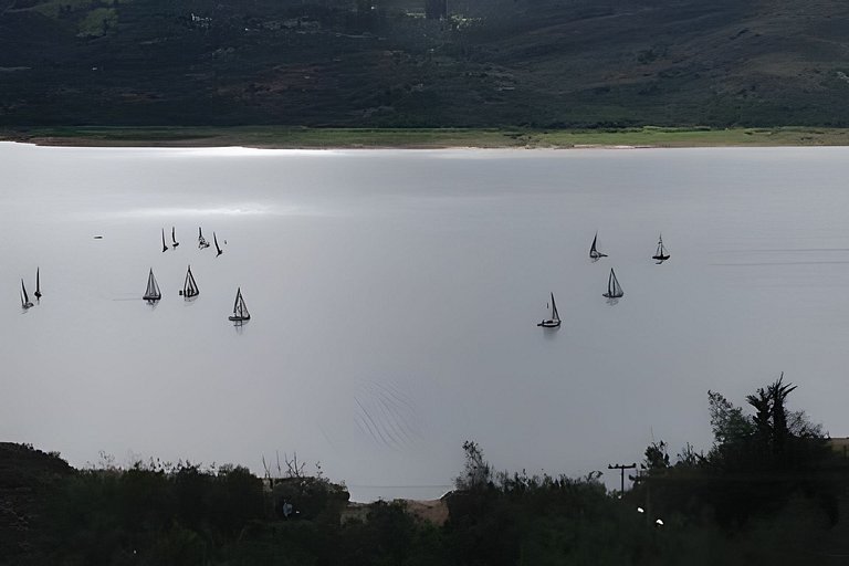 Cabaña vista al lago Tominė y Naturaleza Guatavita