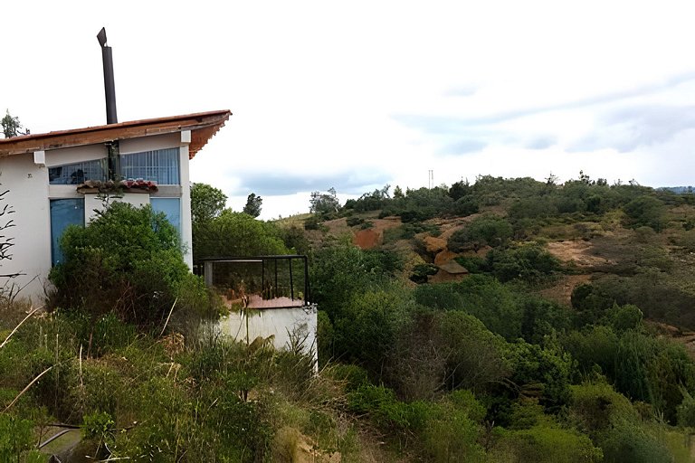 Cabaña vista al lago Tominė y Naturaleza Guatavita